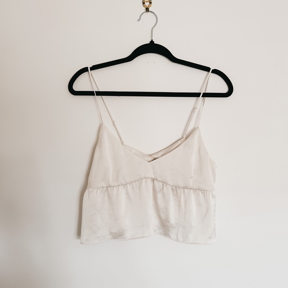 ARITZIA Lover satin peplum top - Picture 3 of 5